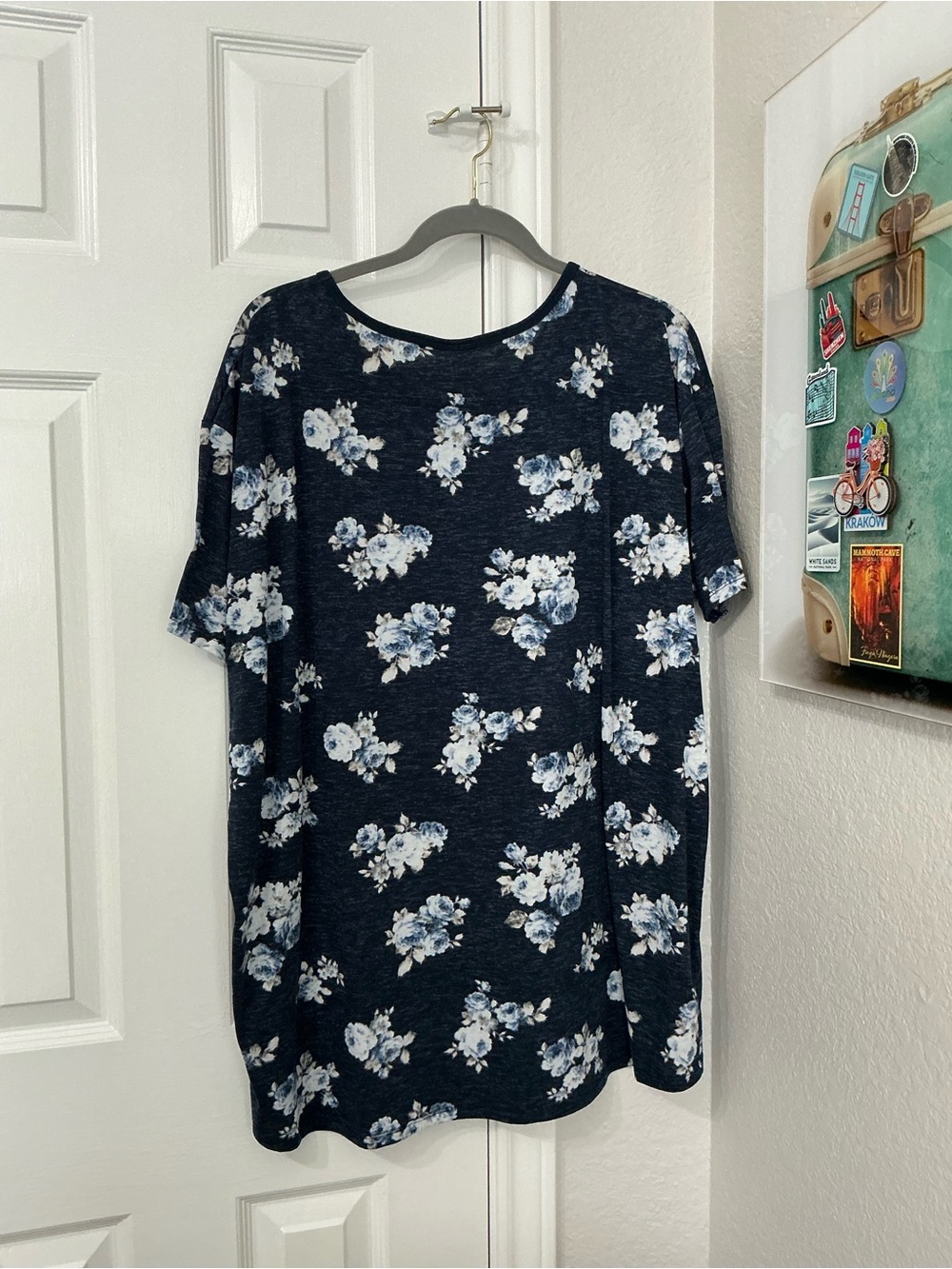 LulaRoe Women's Navy Blue Floral Short Sleeve Tee Irma
